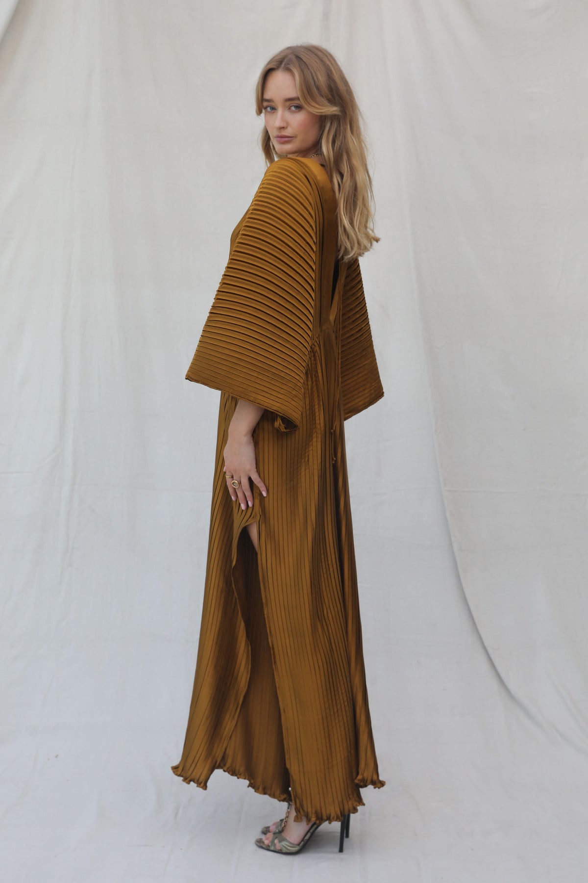 Electric Shenandoah Kaftan