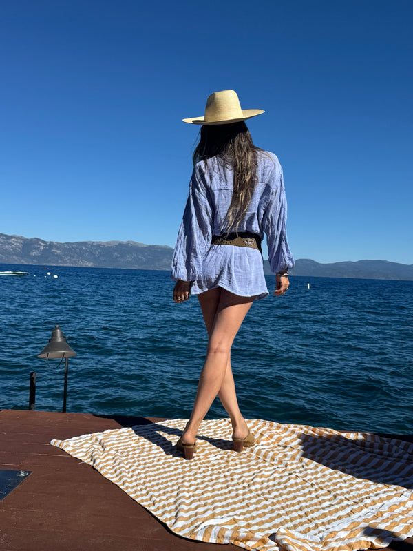 Bonny Button Up