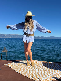 Bonny Button Up