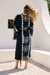 Drifters Mantra Kimono