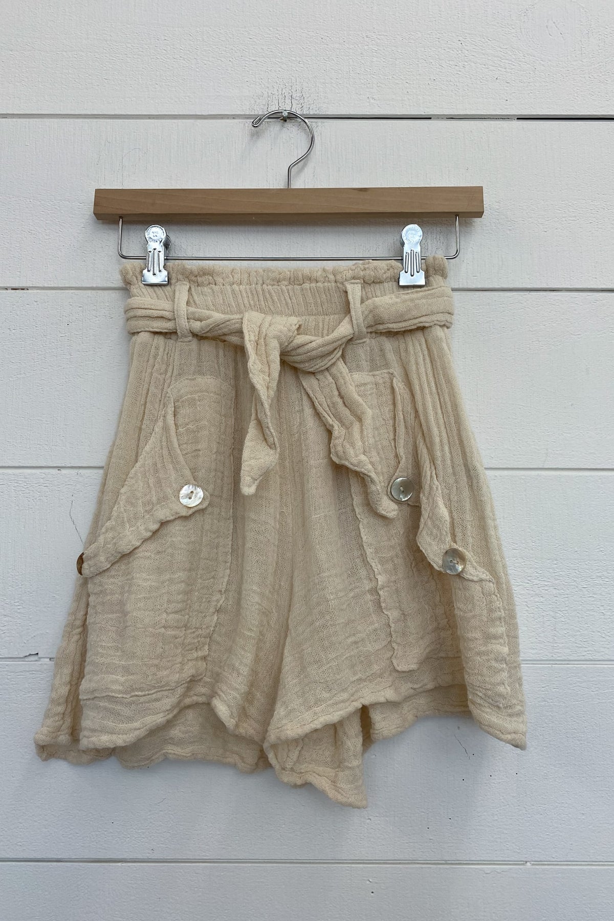 honolulu shorts in natural