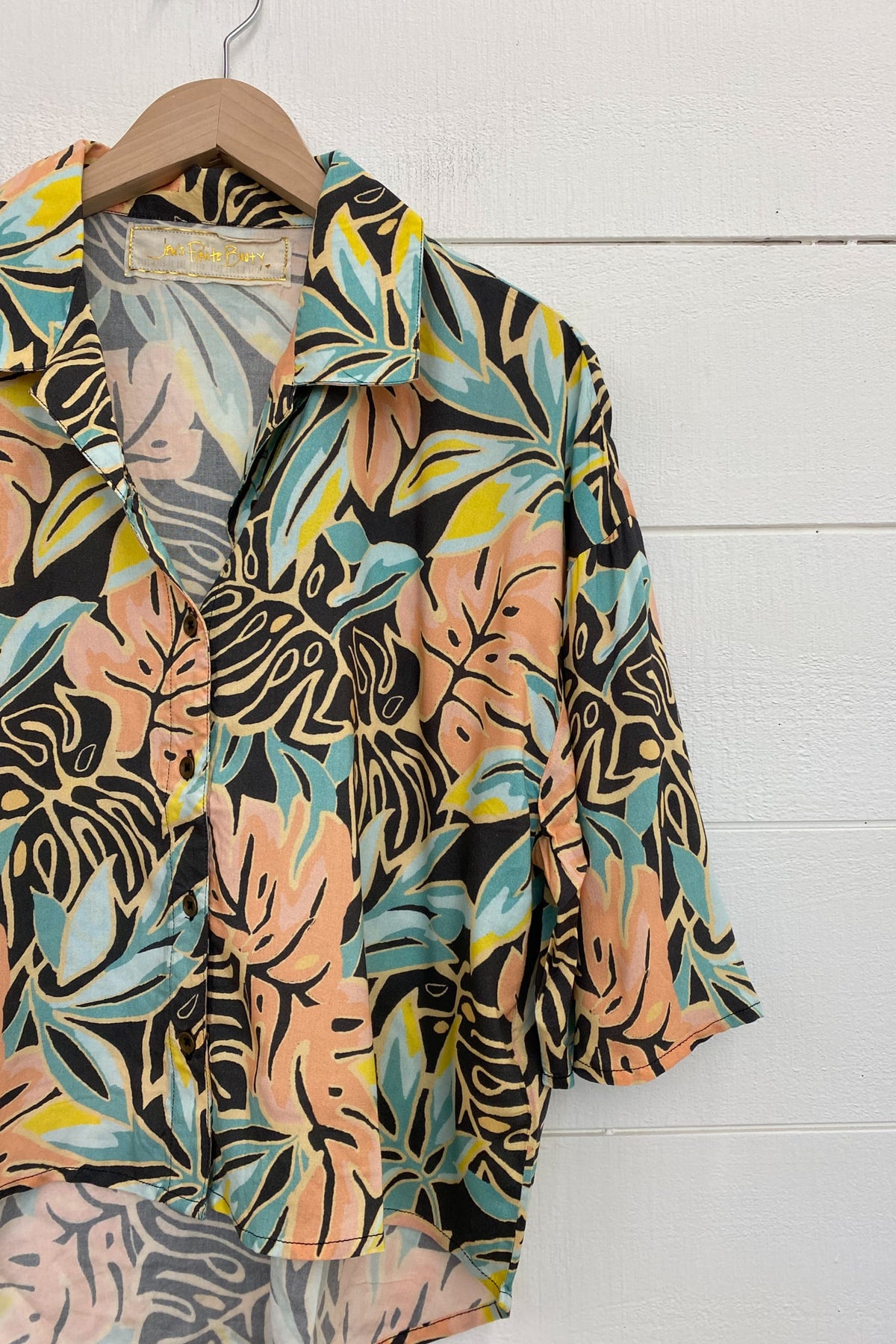 aloha makawao top in black pearl